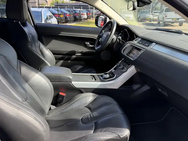 Land Rover Range Rover Evoque view 5