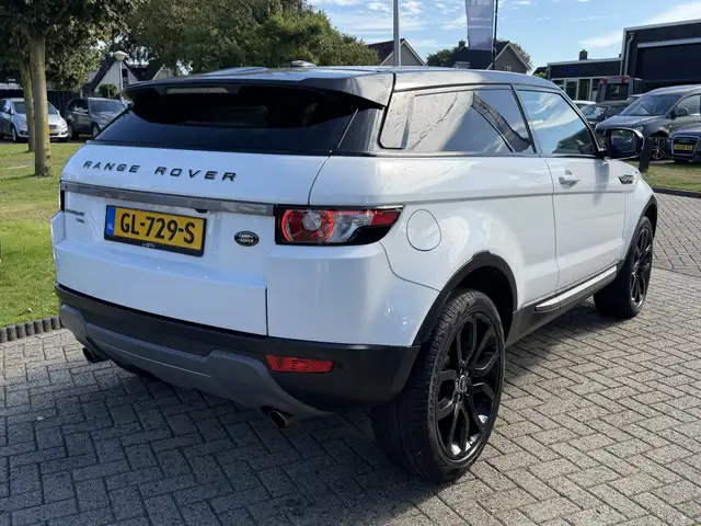 Land Rover Range Rover Evoque view 11