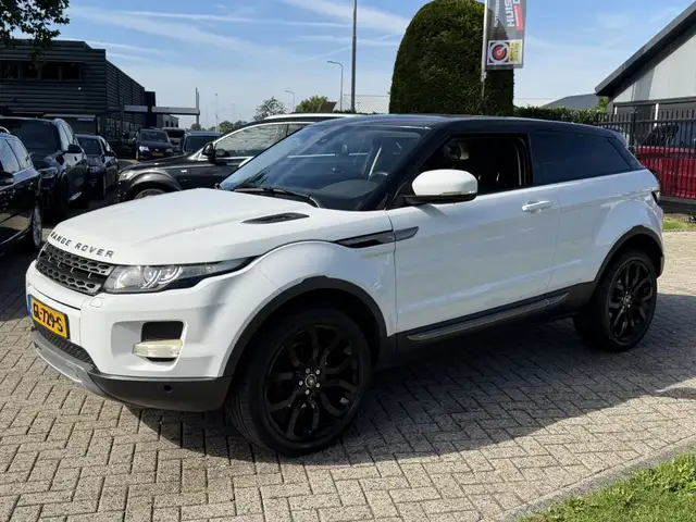 Land Rover Range Rover Evoque view 10