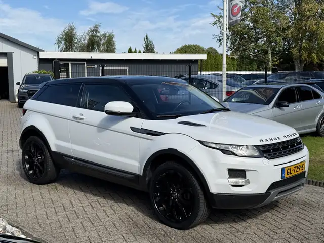 Land Rover Range Rover Evoque view 4