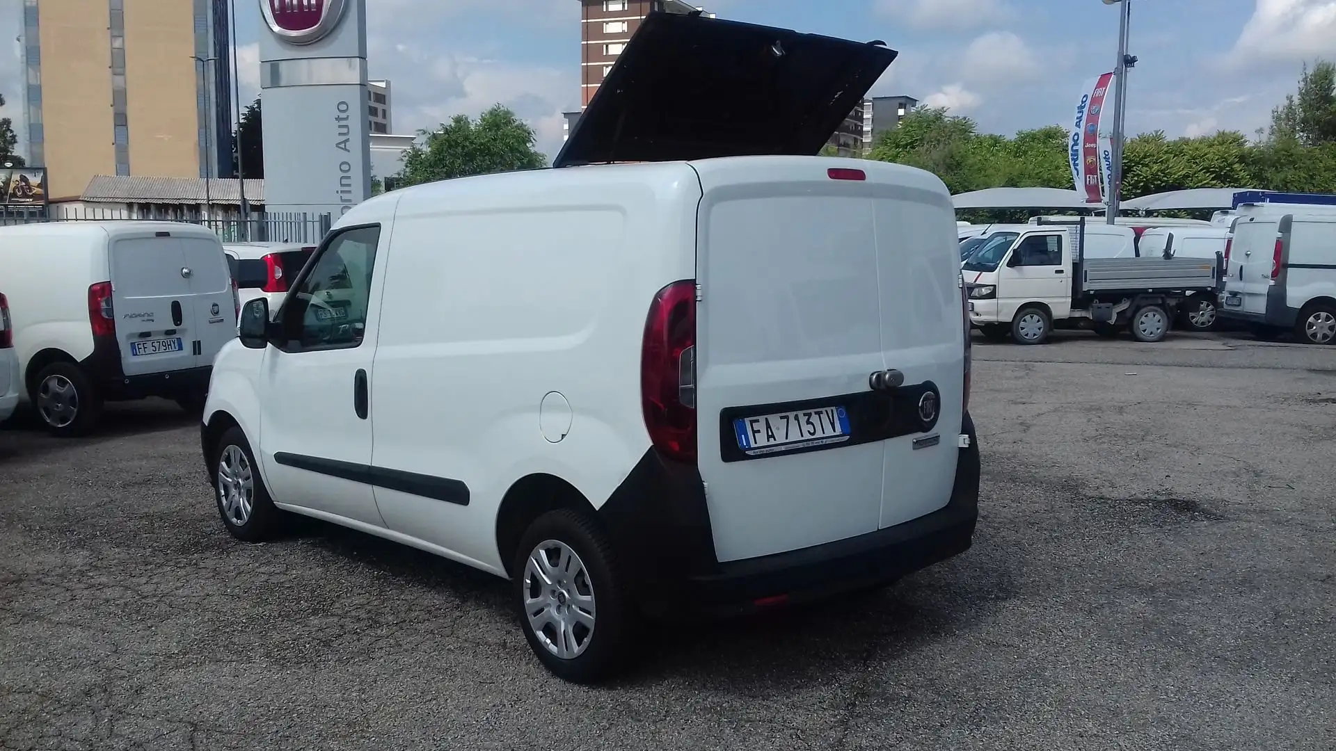 Fiat Doblo CARGO SX 3 POSTI 1.6MJT 105CV VOLETTO!!!!!! Blanco - 2