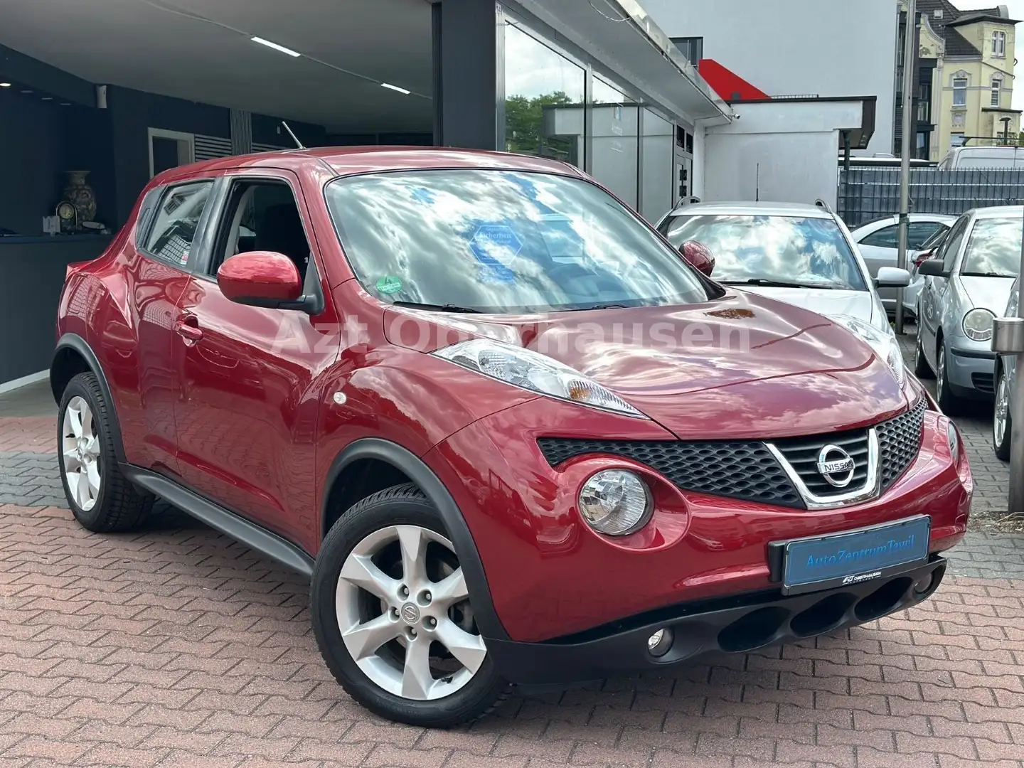 Nissan Juke 1.6 Acenta*1.HAND*KLIMA*TÜV NEU*ALU* Red - 1