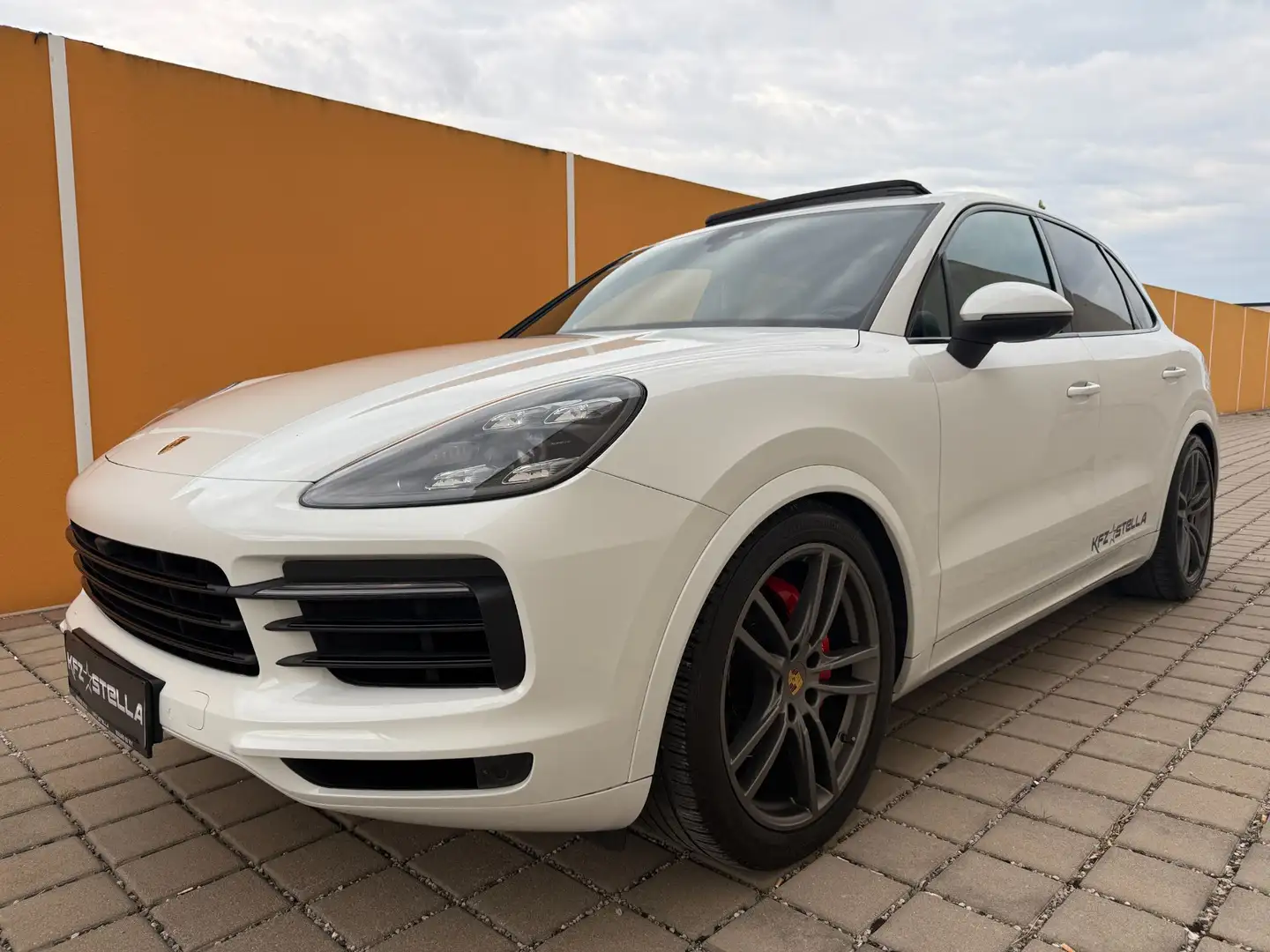 Porsche Cayenne III /PANO/LUFT/4xSHZG/Sitzlüftung/Soft Blanc - 1