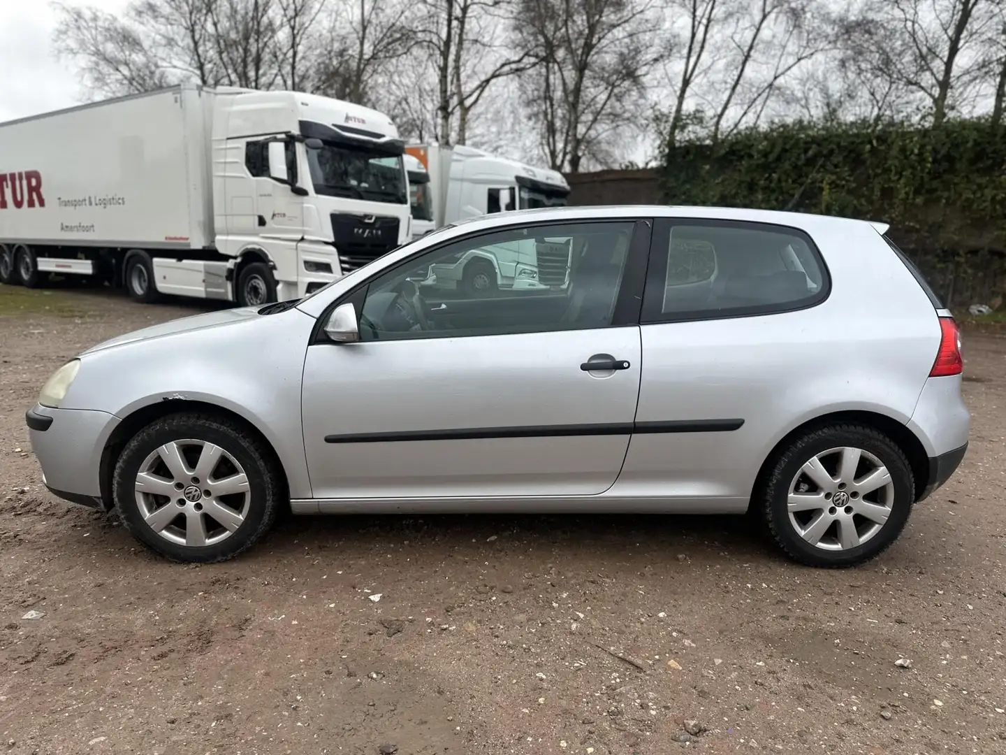 Volkswagen Golf 1.6 FSI Turijn KOOPJE AIRCO 2XSLEU ELEKPAKKE Grijs - 2