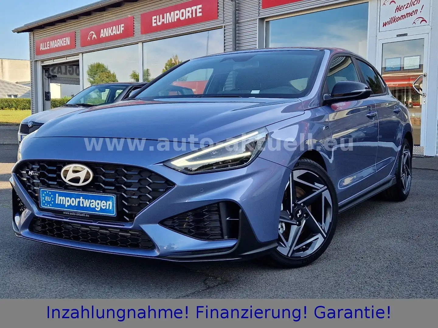 Hyundai i30 N LINE FASTB. 1,5TGDI 48V DIG.TACHO NAVI LED Bleu - 1