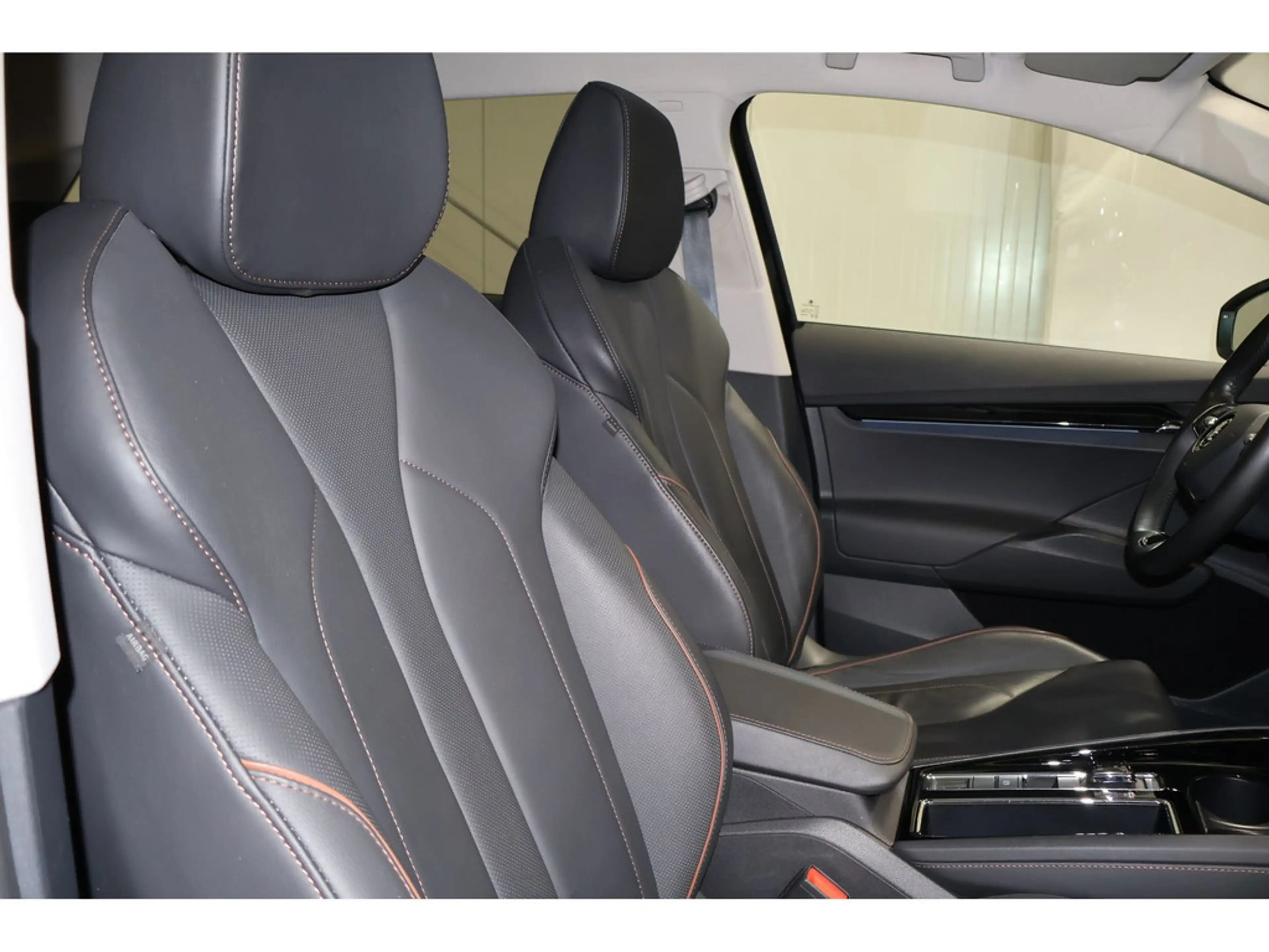 Skoda Enyaq 80 Suite Matrix-LED,Cam,Tempomat,Navi,D — photo 7