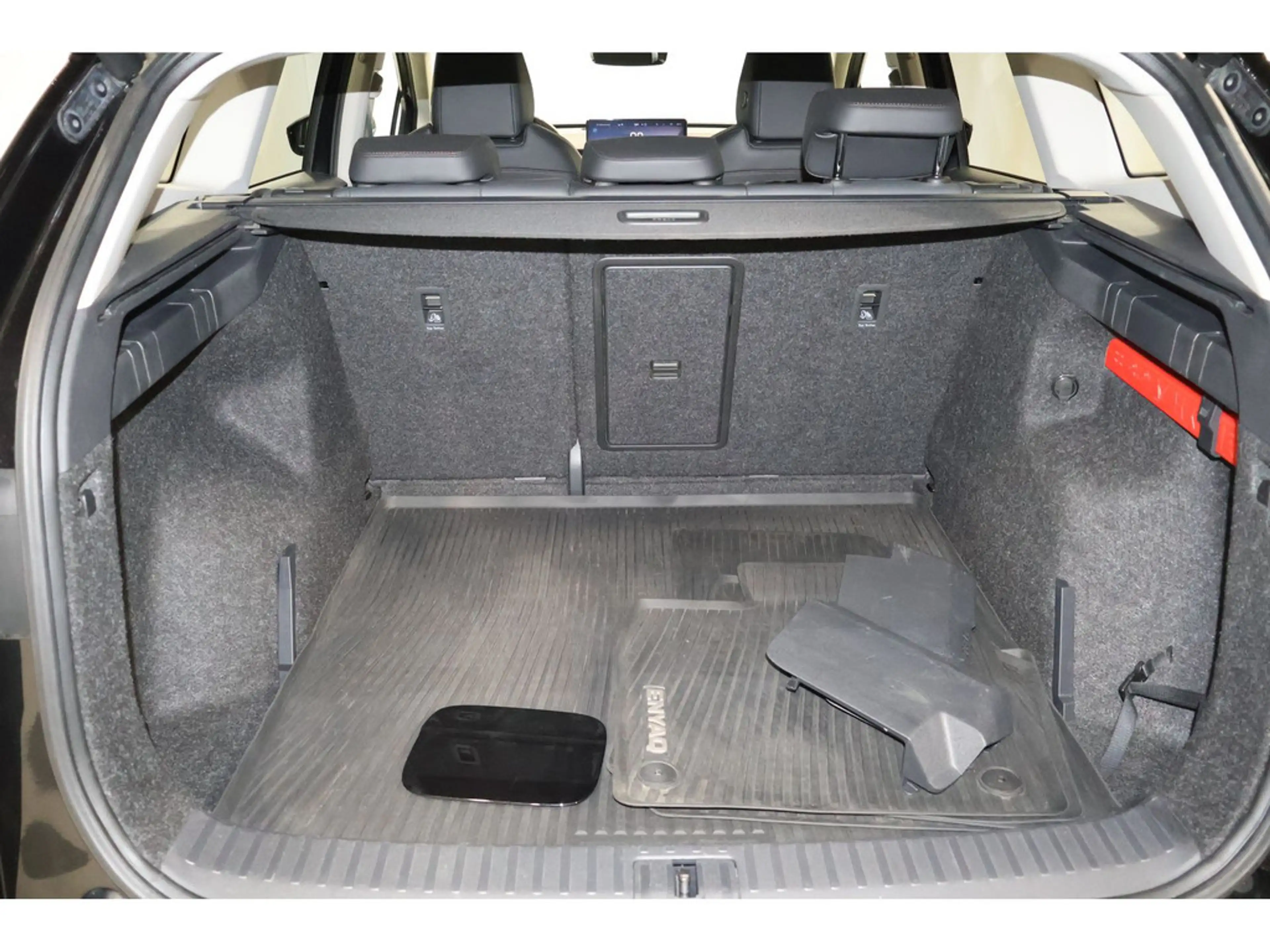 Skoda Enyaq 80 Suite Matrix-LED,Cam,Tempomat,Navi,D — photo 6