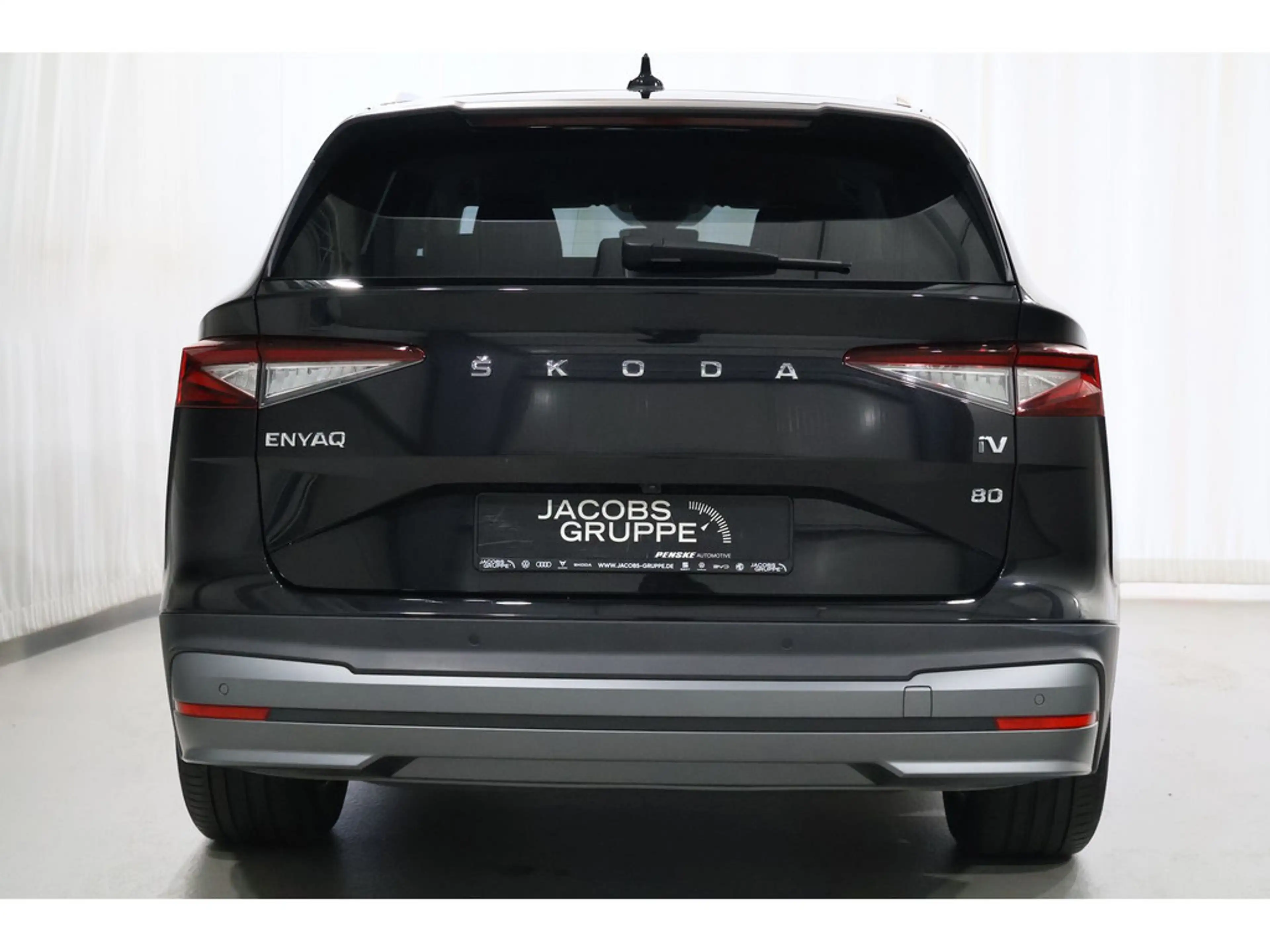 Skoda Enyaq 80 Suite Matrix-LED,Cam,Tempomat,Navi,D — photo 4
