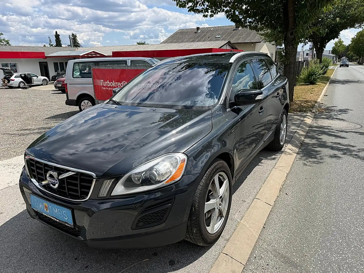 Volvo XC60 D5 AWD Volvo Ocean Race Geartronic Schwarz - 1