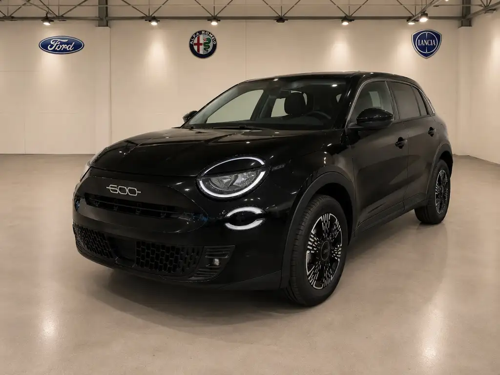 Fiat 600 2026 из Европы — купить под ключ