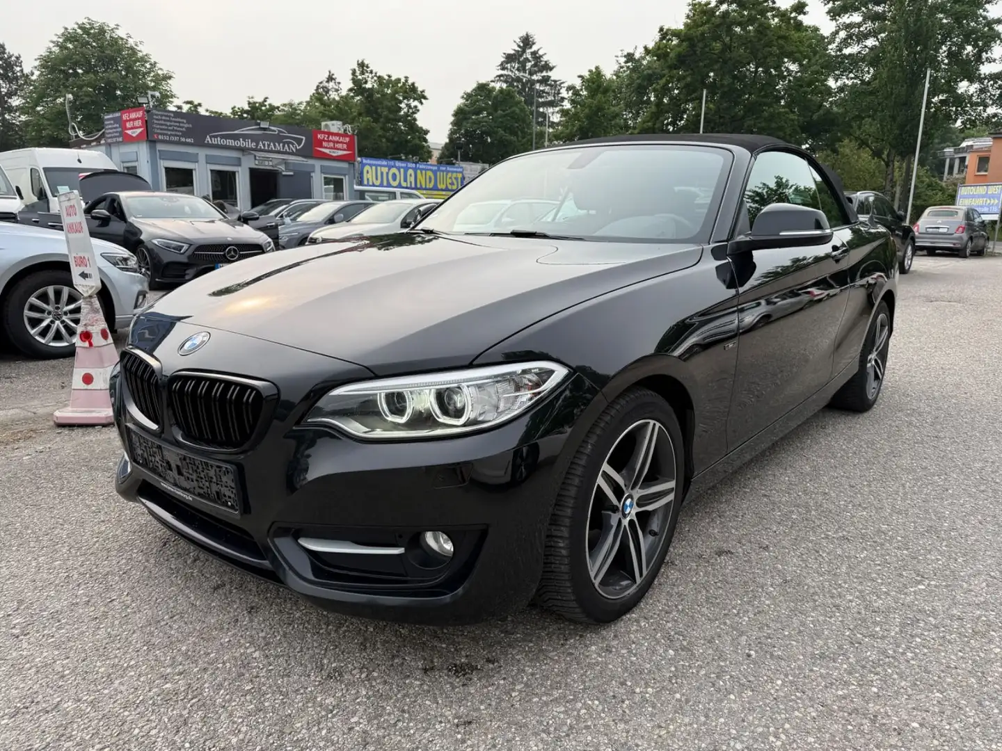 BMW 220 i Cabrio Automatik Sport Line Nero - 1