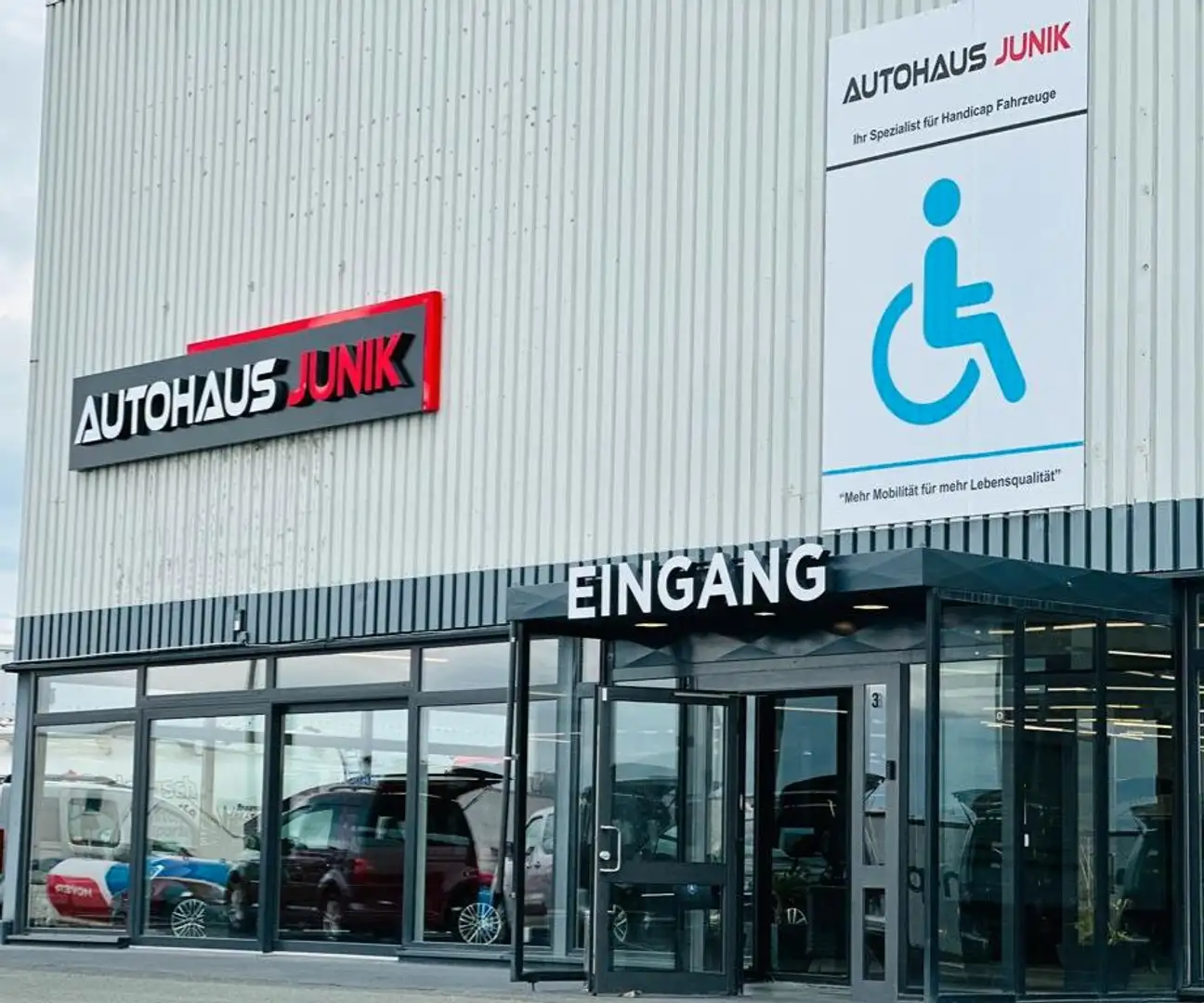 Mercedes-Benz B 180 -Automatik-Linksgas-Behindertengerecht-1Hd. Silber - 2