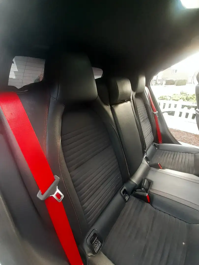 Mercedes-Benz A 45 AMG A+45+AMG+4Matic+AMG+Speedshift+7G-DCT+Edition+1 - 1