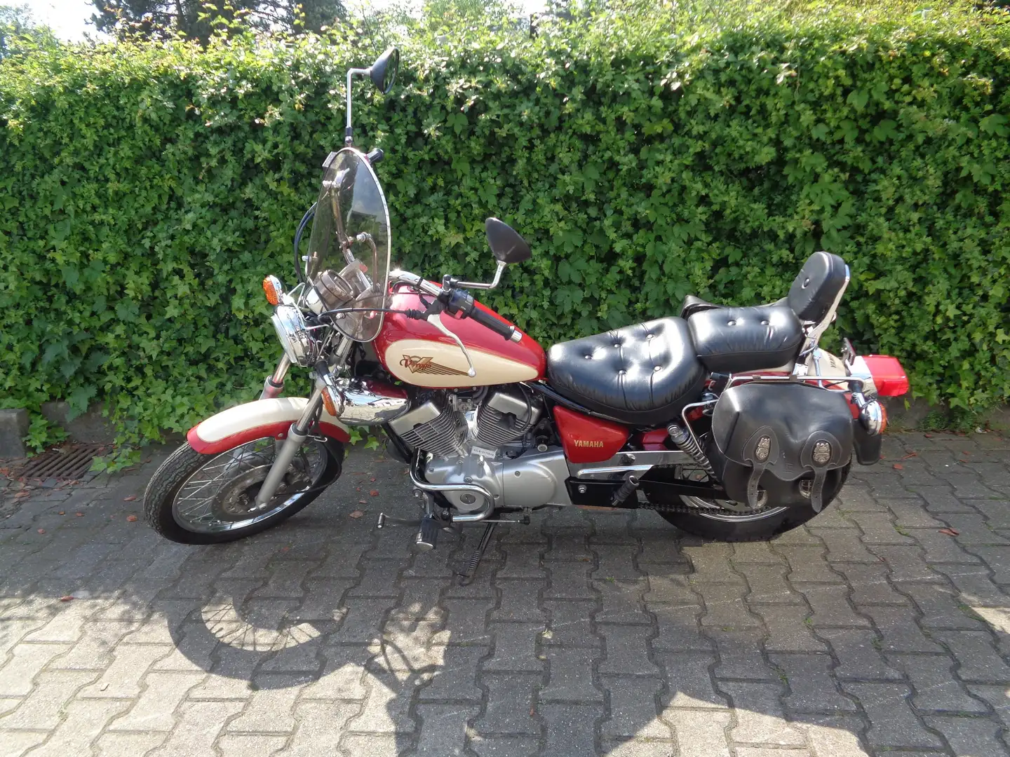 Yamaha XV 250 Rojo - 1