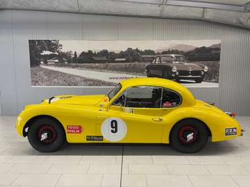 140 3.4 l Fixed Head Coupe LHD