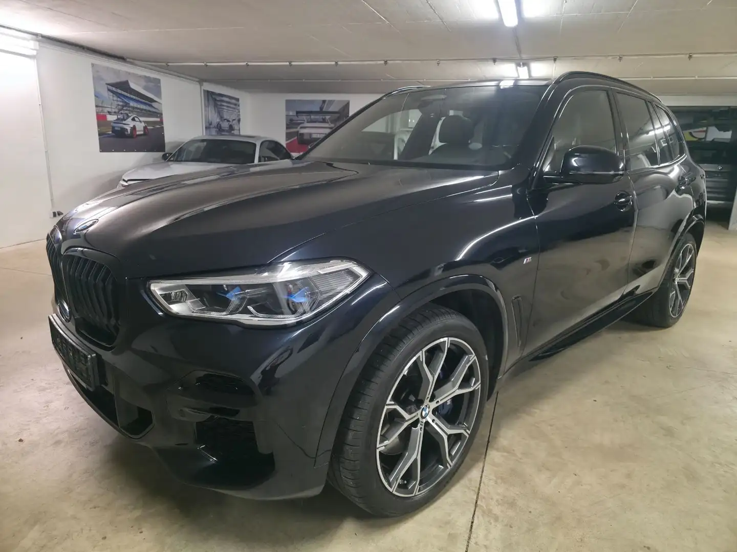 BMW X5 M50 i,AHK.AkLen.Standheiz.LaserDAB,LuftfGlasd Noir - 1