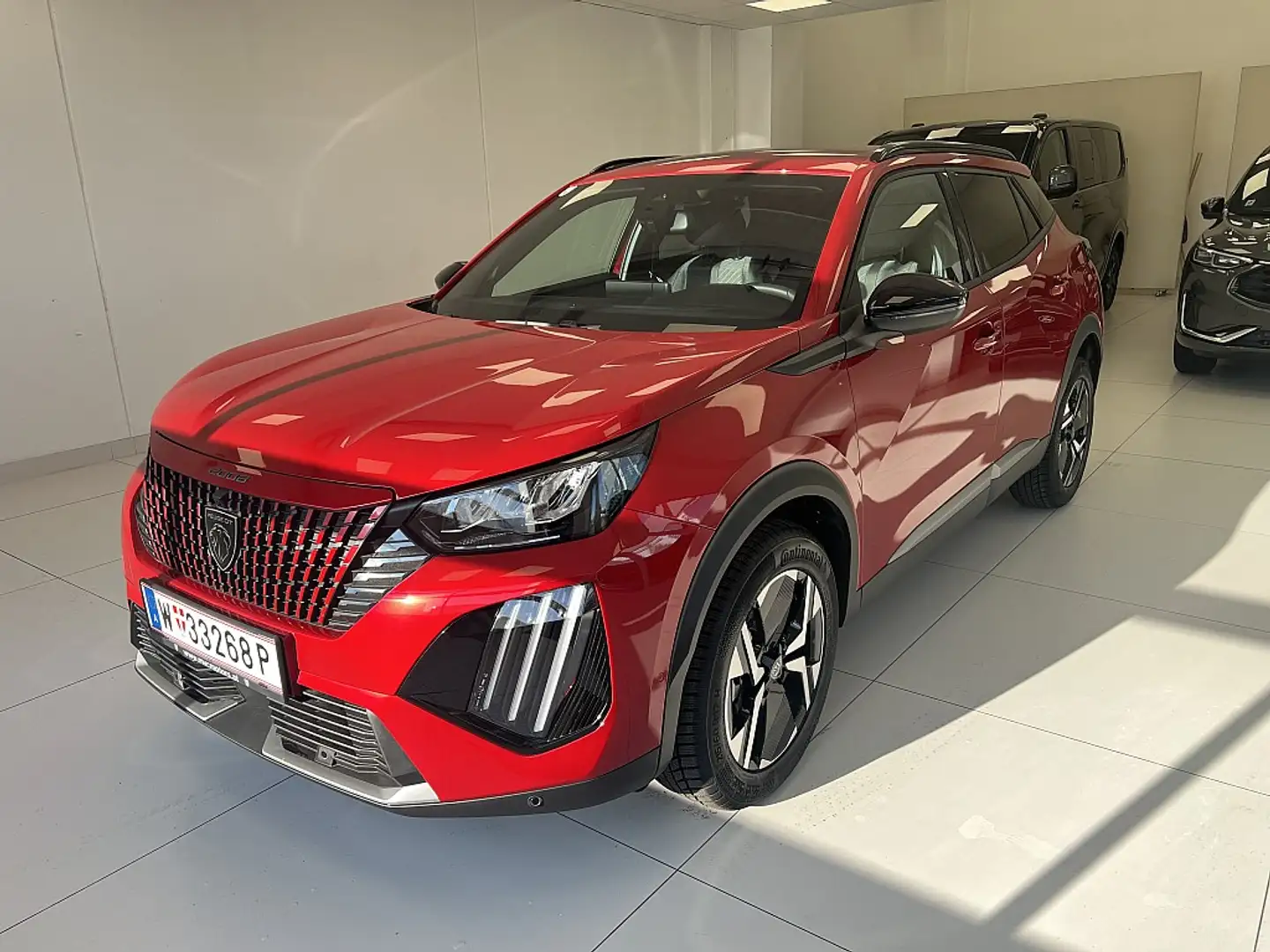 Peugeot 2008 Hybrid 136 e-DCS6 Allure Rot - 1