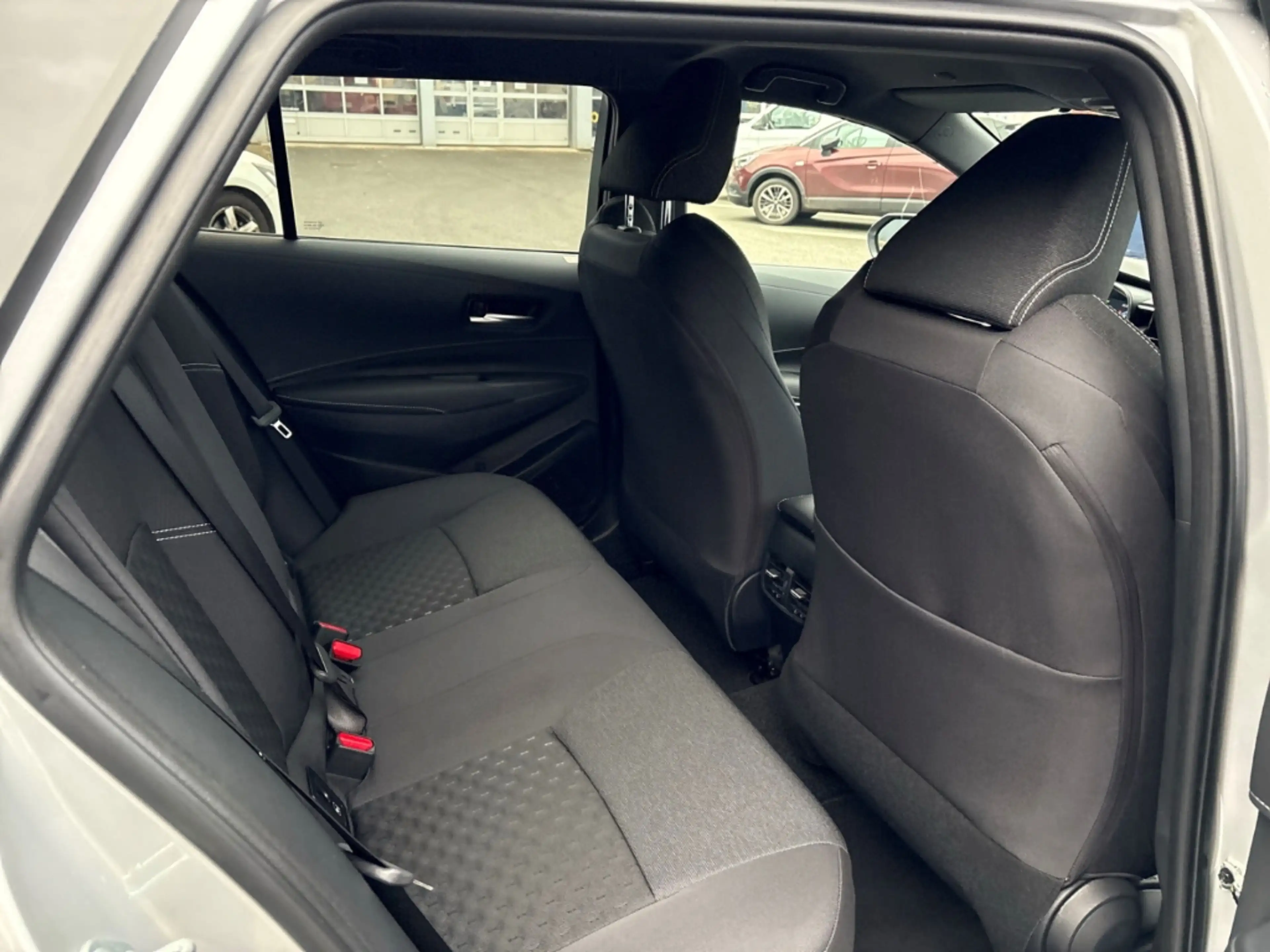 Suzuki Swace 1.8 Hybrid Comfort+ Navi Digitales Cockpit LED El. — photo 10