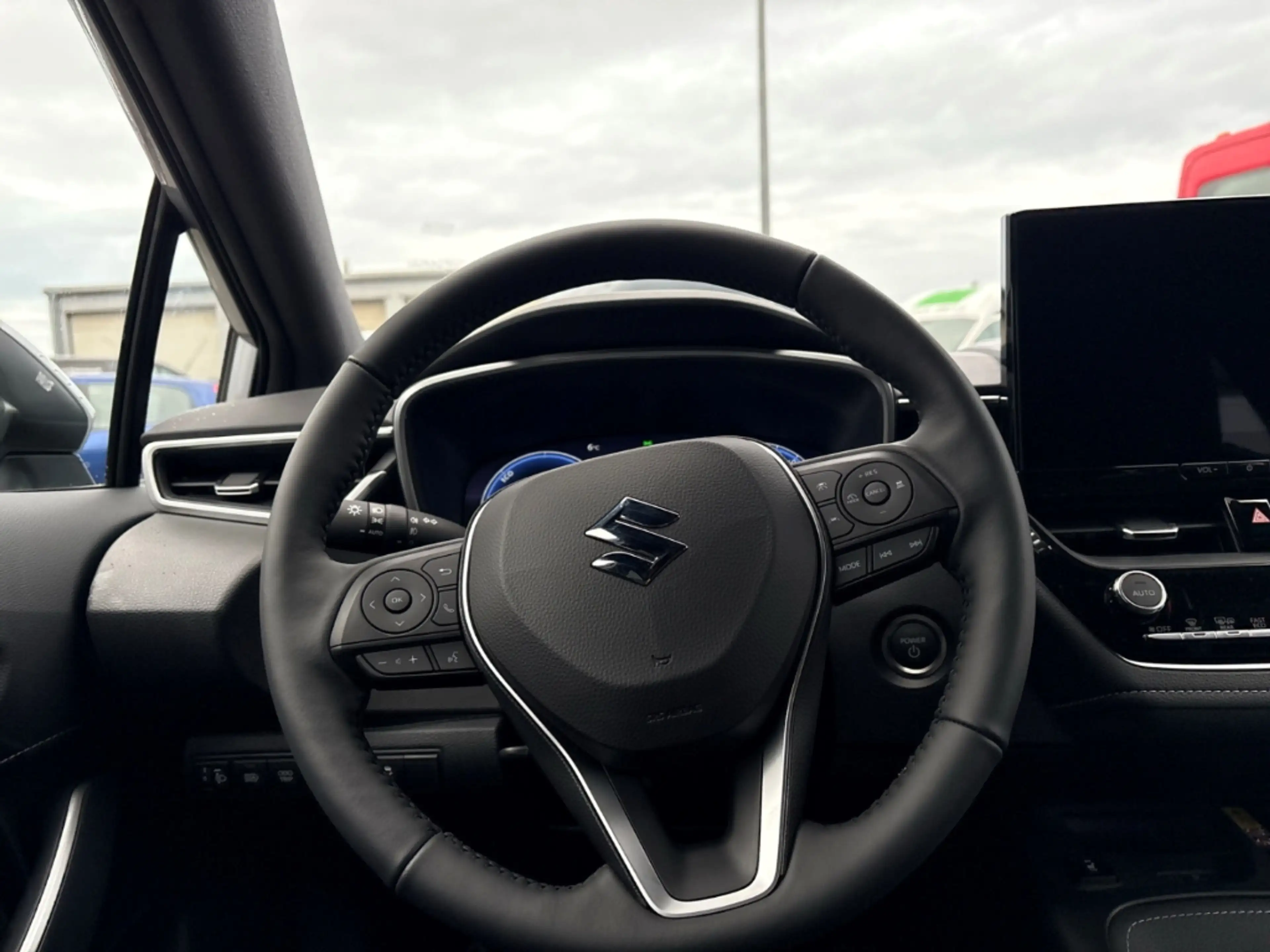 Suzuki Swace 1.8 Hybrid Comfort+ Navi Digitales Cockpit LED El. — photo 14