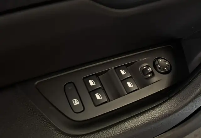 Peugeot 508 view 11