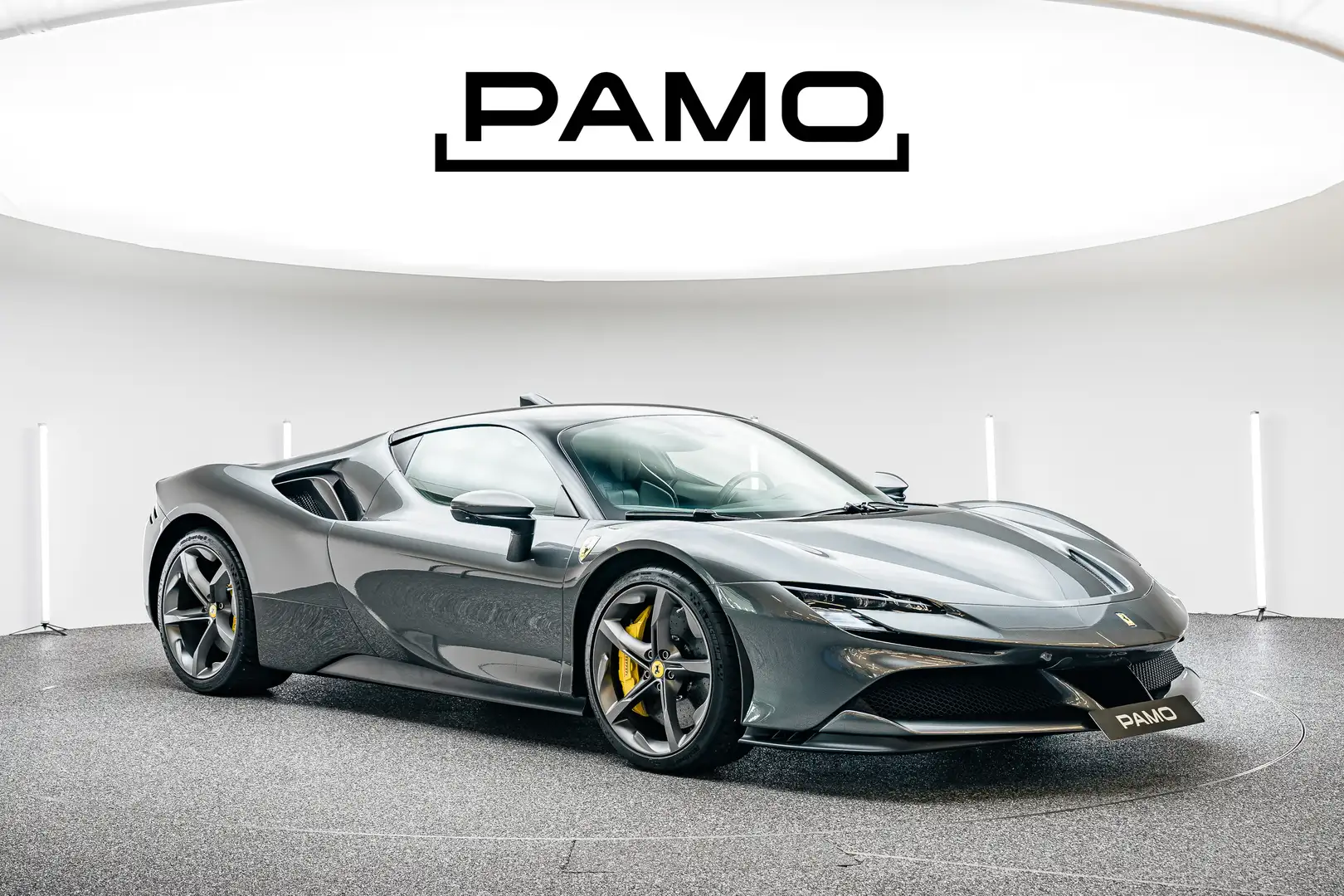 Ferrari SF90 Stradale Ferrari SF90 | TWO-TONE/ Racing Seats Silber - 1