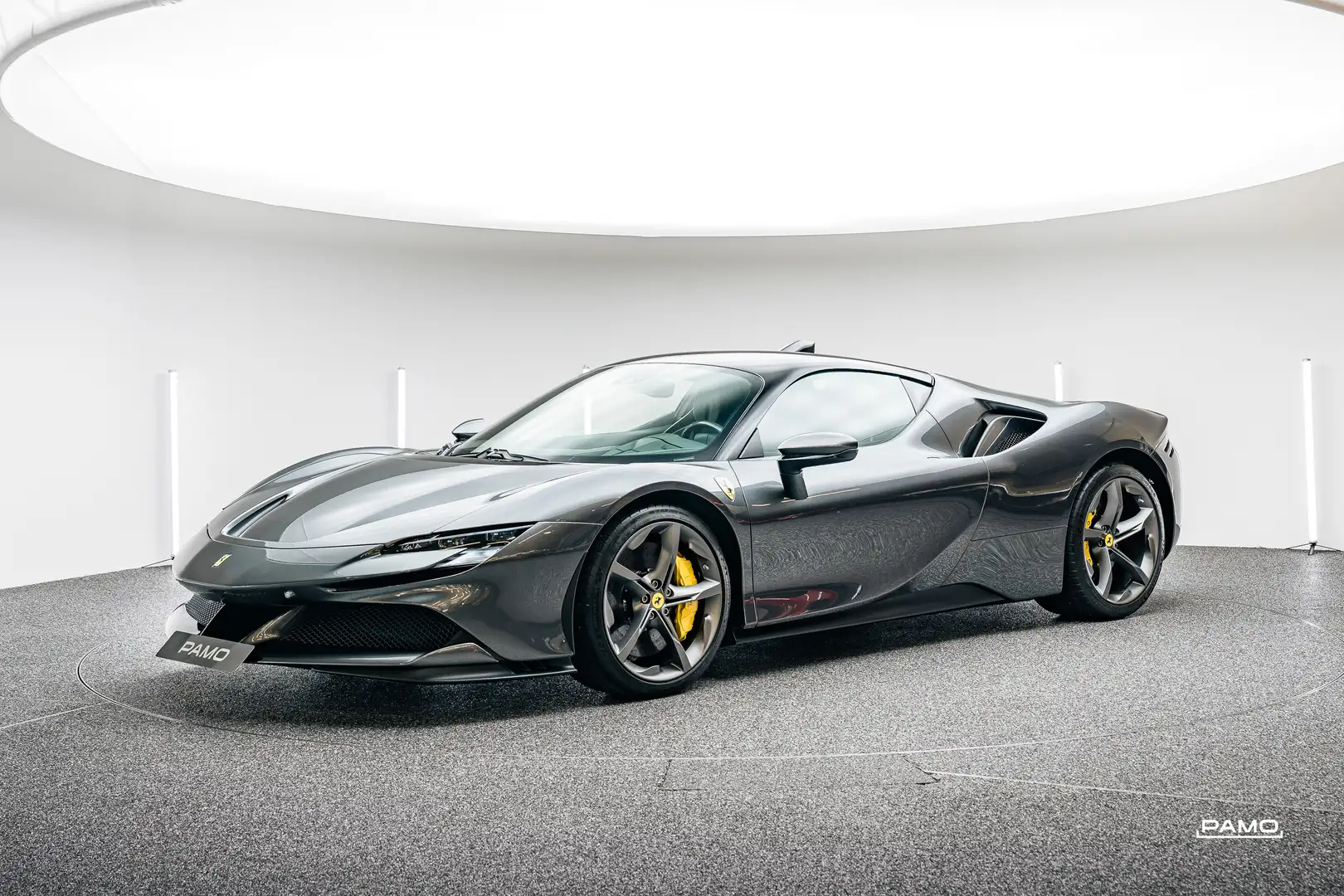 Ferrari SF90 Stradale Ferrari SF90 | TWO-TONE/ Racing Seats Silber - 2