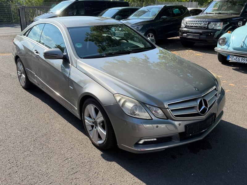 Mercedes-Benz E 350 CDI BlueEfficiency NAVI~LEDER~EU5