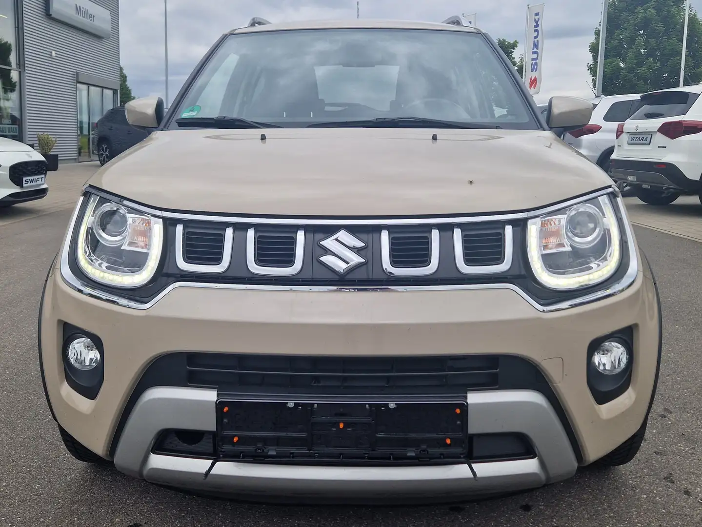 Suzuki Ignis 1.2 Dualjet Hybrid CVT Comfort Beige - 2