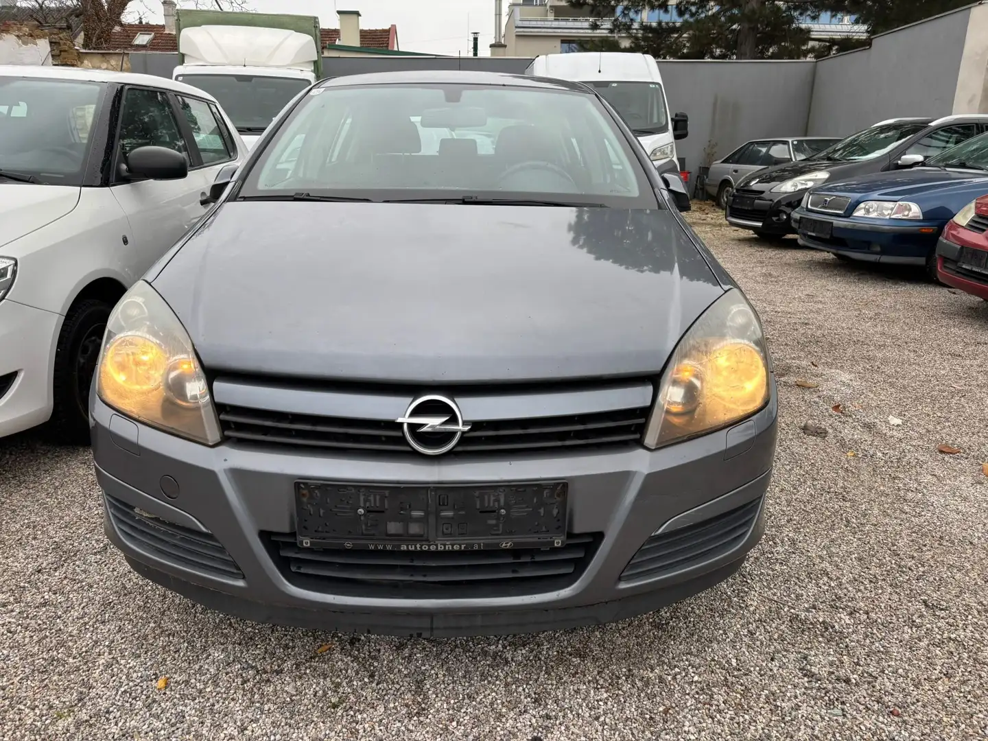 Opel Astra 1,7 Enjoy 101PS Gris - 2