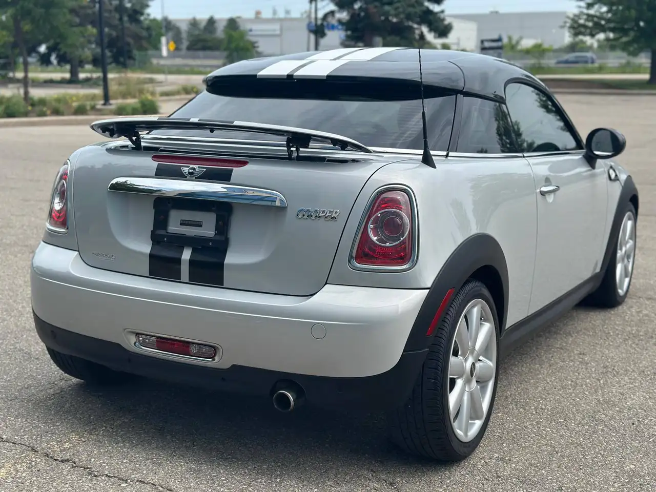 MINI Coupe снимка MINI Coupe