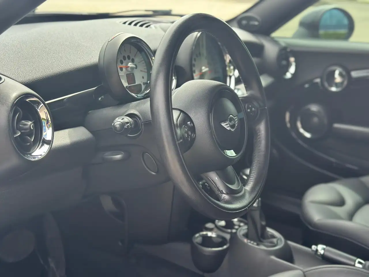 MINI Coupe снимка MINI Coupe
