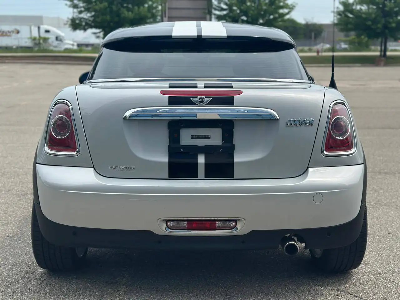 MINI Coupe снимка MINI Coupe