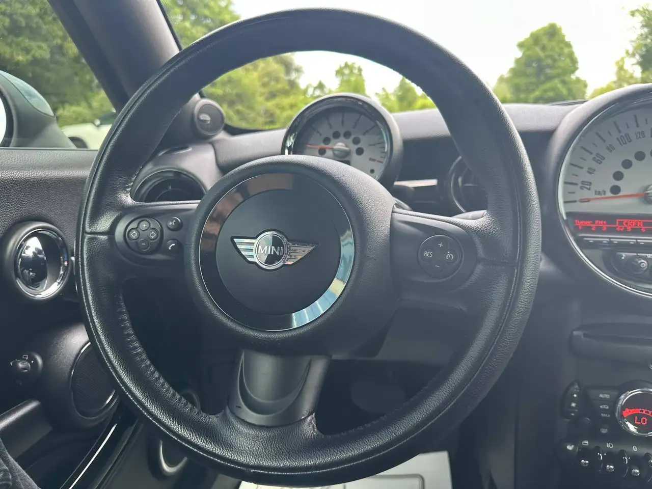 MINI Coupe снимка MINI Coupe