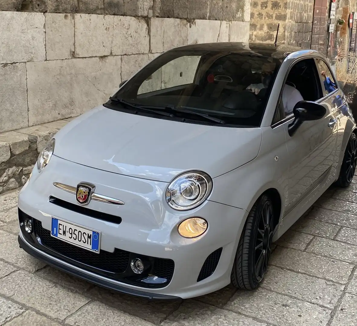 Abarth 500 1.4 16v t. t-jet Custom s/xeno c/sens.p. 135cv - 1