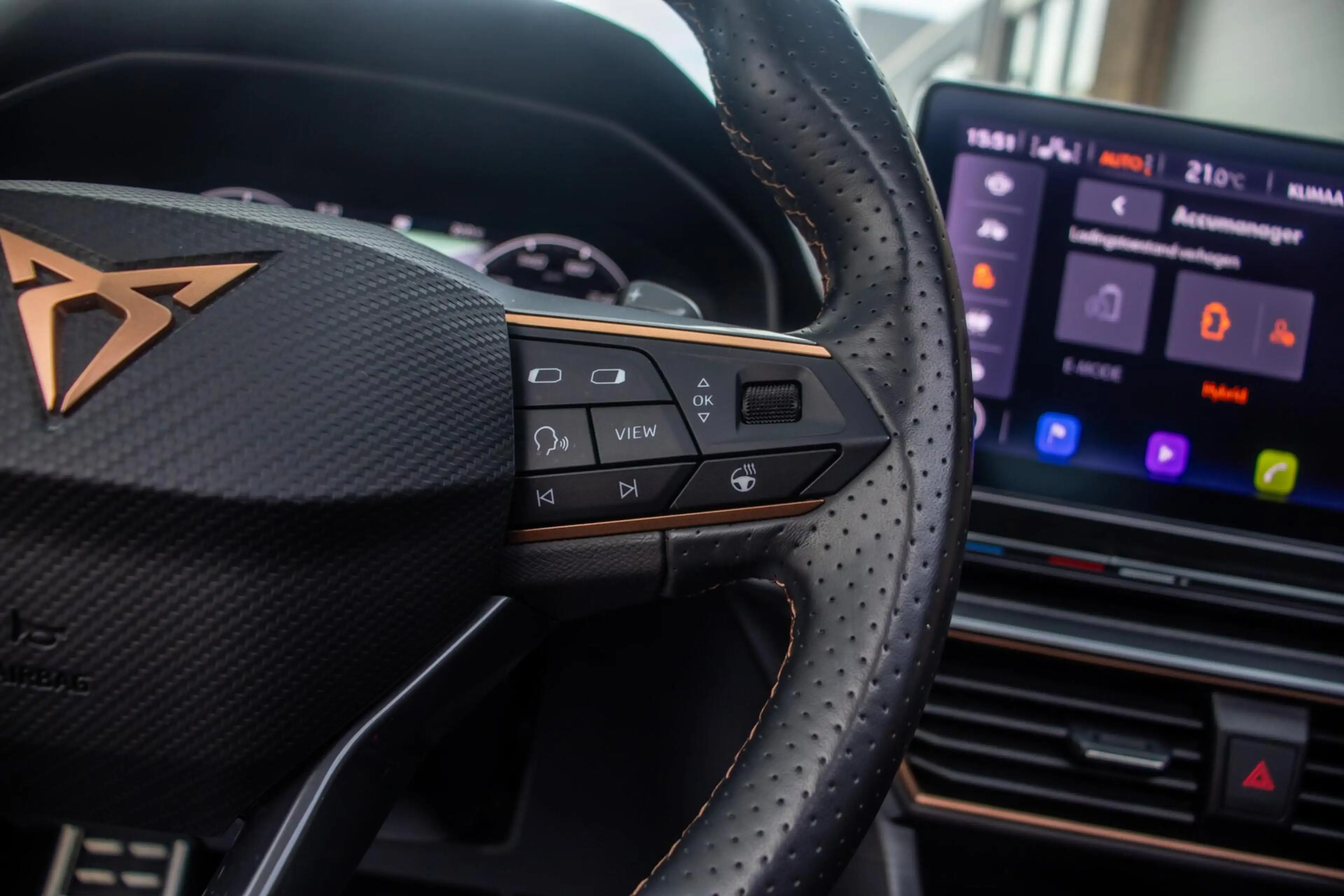 CUPRA Formentor 1.4 e-Hybrid VZ Performance 245PK, Pano, ACC — photo 16