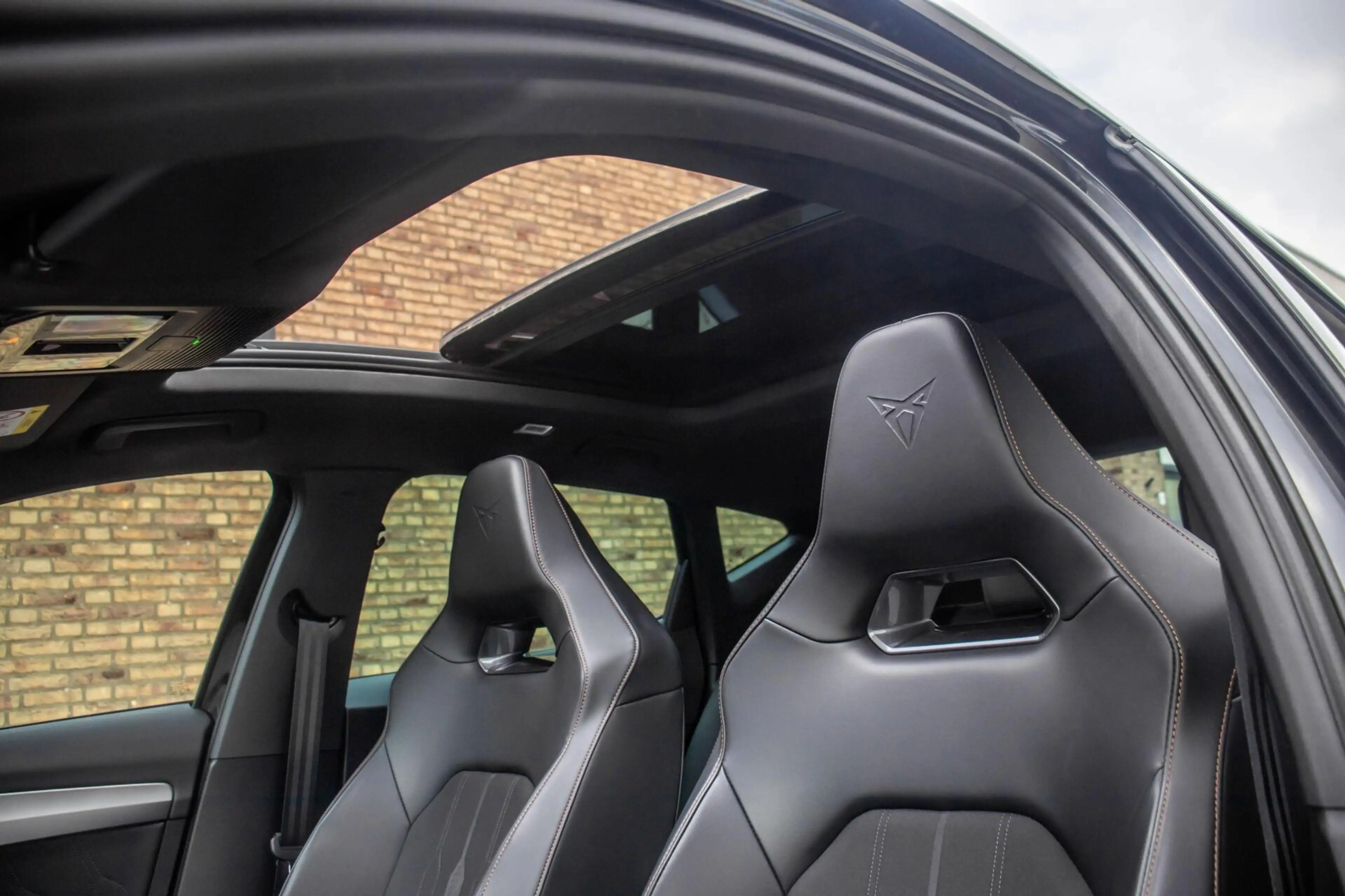 CUPRA Formentor 1.4 e-Hybrid VZ Performance 245PK, Pano, ACC — photo 12