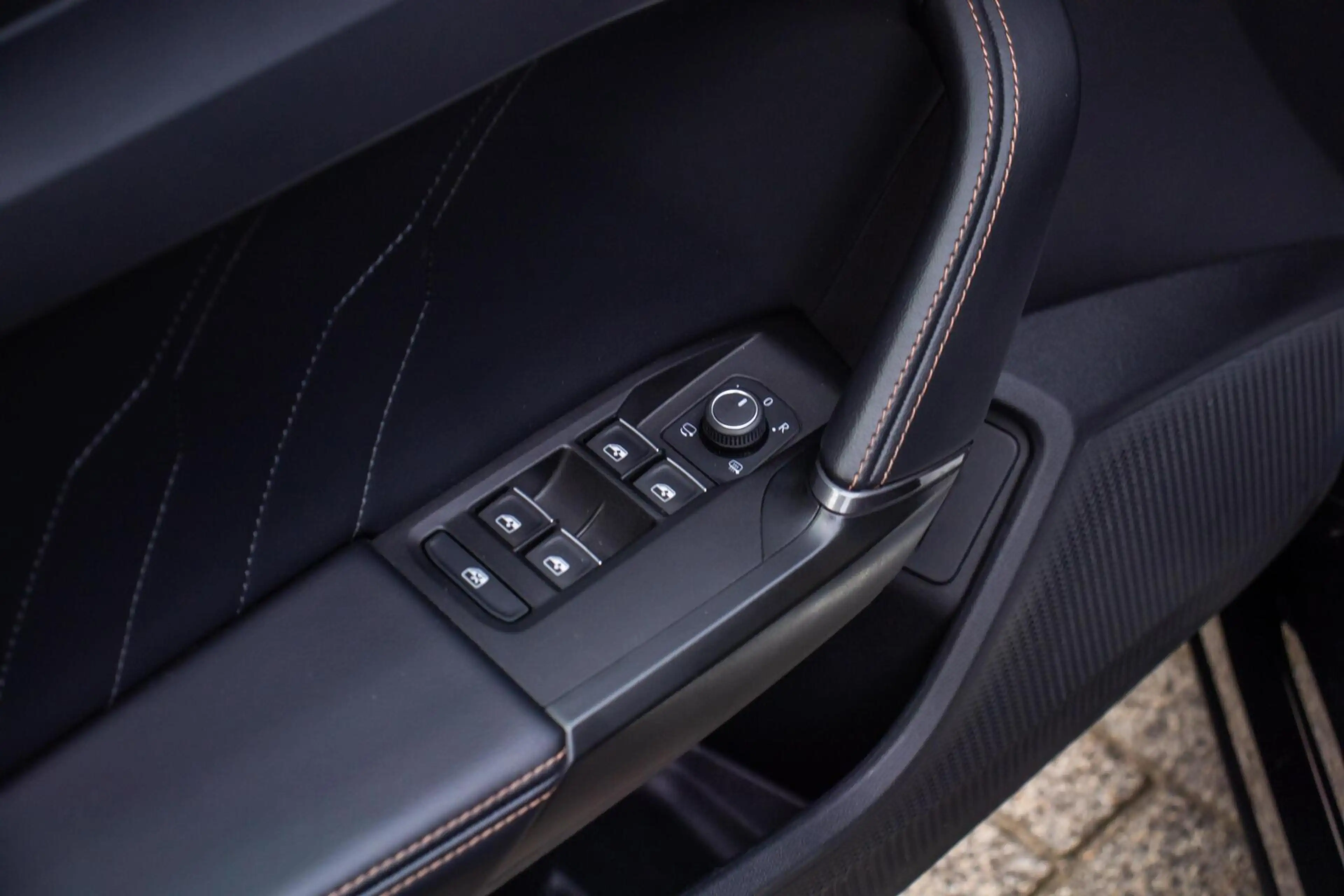 CUPRA Formentor 1.4 e-Hybrid VZ Performance 245PK, Pano, ACC — photo 26