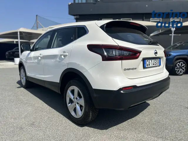 Nissan Qashqai view 5