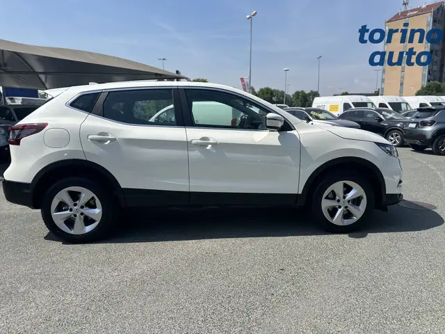 Nissan Qashqai view 8