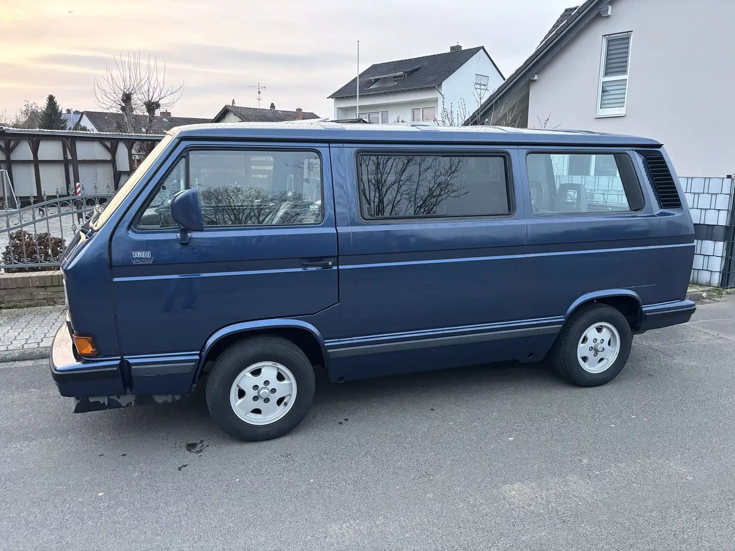 Volkswagen T3 Multivan Multivan SY 253 S97 - 2