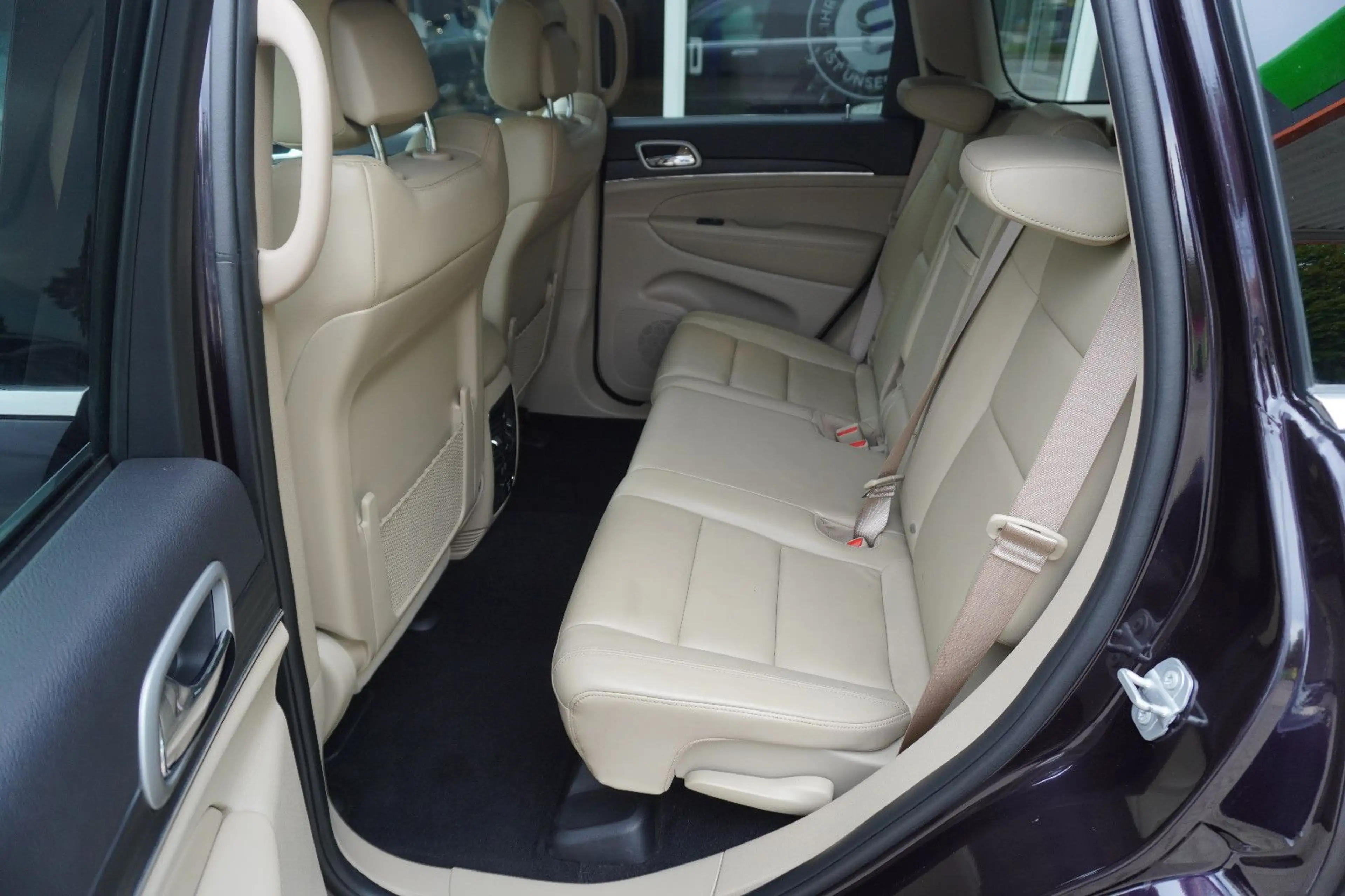 Jeep Grand Cherokee 5,7 V8 Limited *4x4*Navi*Pano* — photo 10