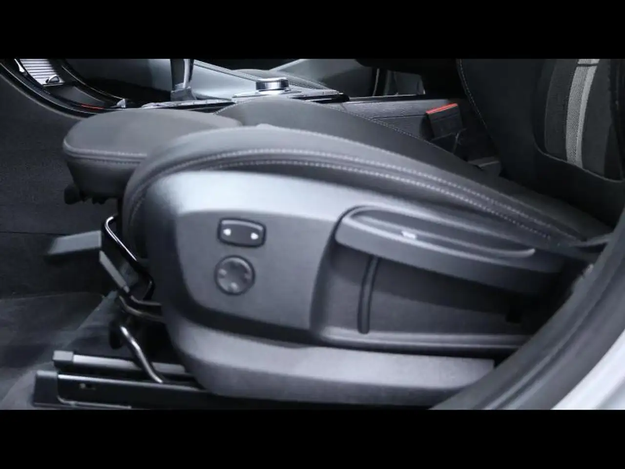 BMW X2 18d xDrive 150 Steptronic Advantage, миниатюра 26
