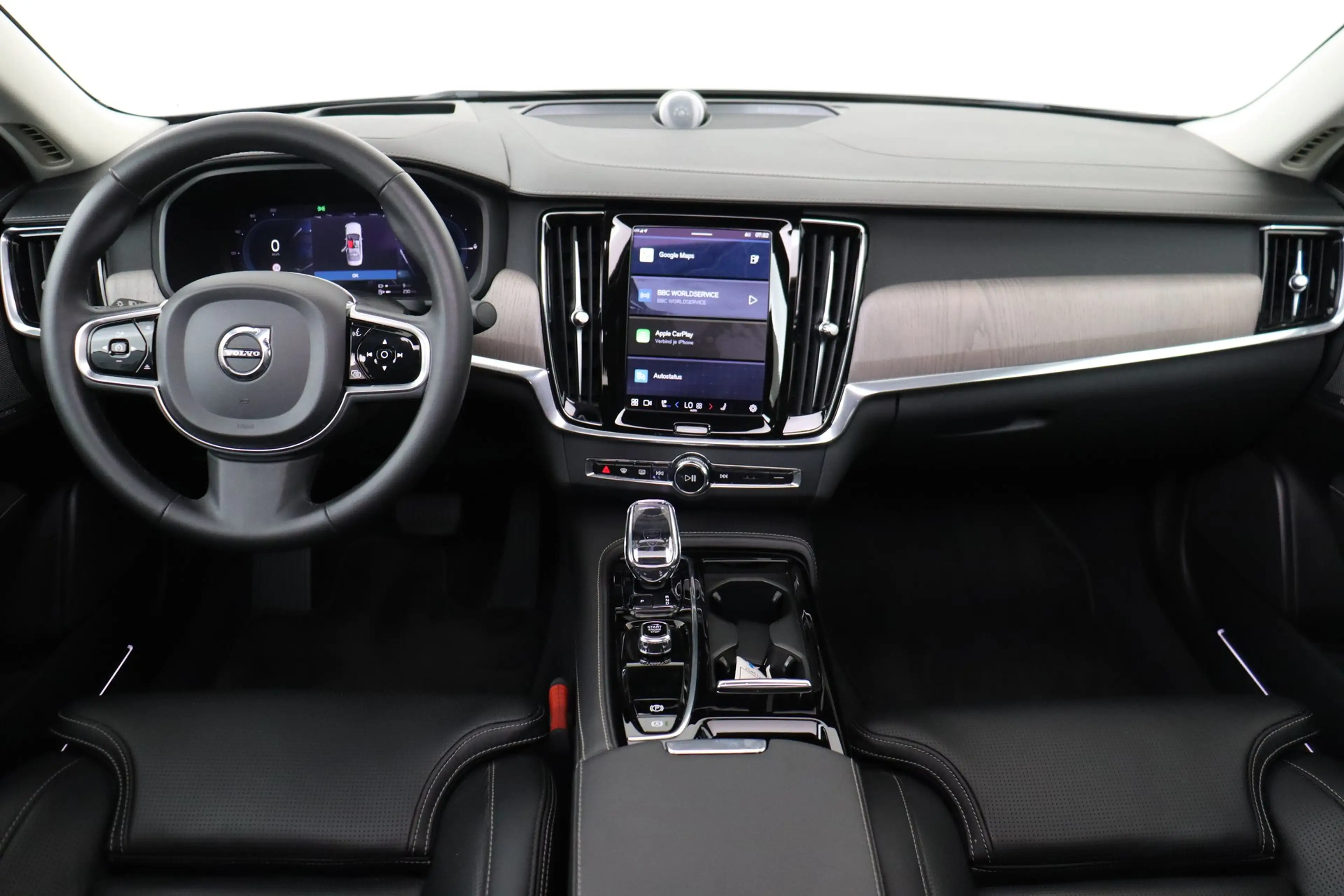 Volvo S90 2.0T8 PHEV BRIGHT ULTIMAT GEARTRONIC + GPS + LEDER — photo 9