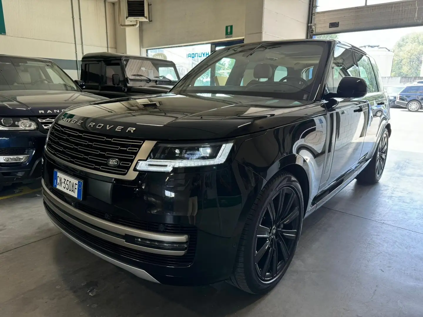 Land Rover Range Rover 3.0d i6 mhev HSE awd 350cv auto Nero - 1