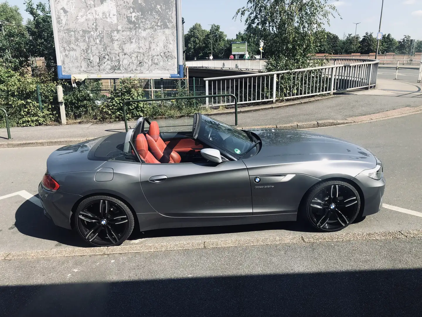 BMW Z4 sDrive35is Aut. Gris - 2