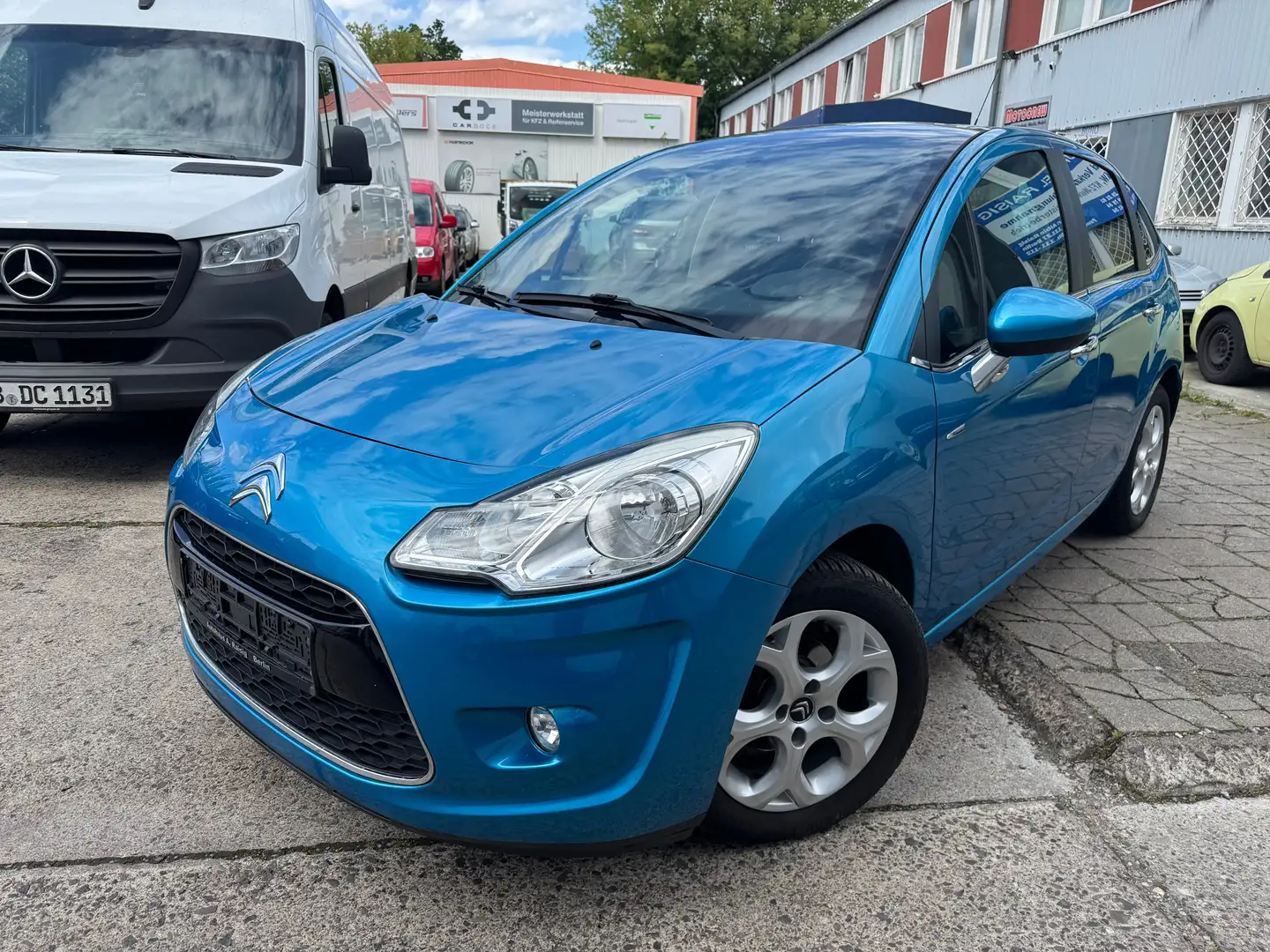 Citroen C3 1.4L Exclusive Blau - 1