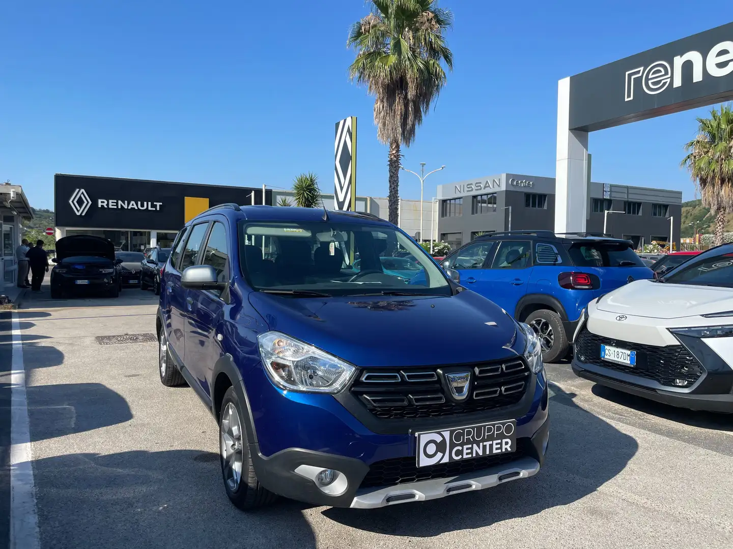 Dacia Lodgy Lodgy Stepway 1.5 BlueDci 115cv 7 Posti Kék - 2