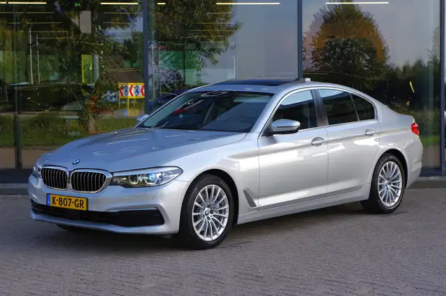 BMW 540 5-serie 540i 340 PK xDrive High Executive, Trekhaa