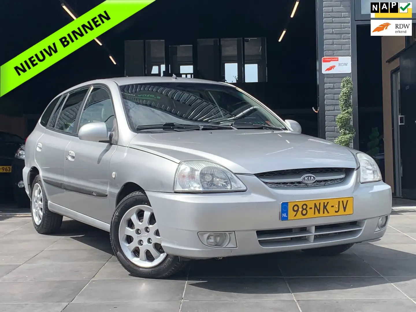 Kia Rio 1.5 LS|Automaat|Airco|El Pakket|PDC|NAP|APK Grijs - 1