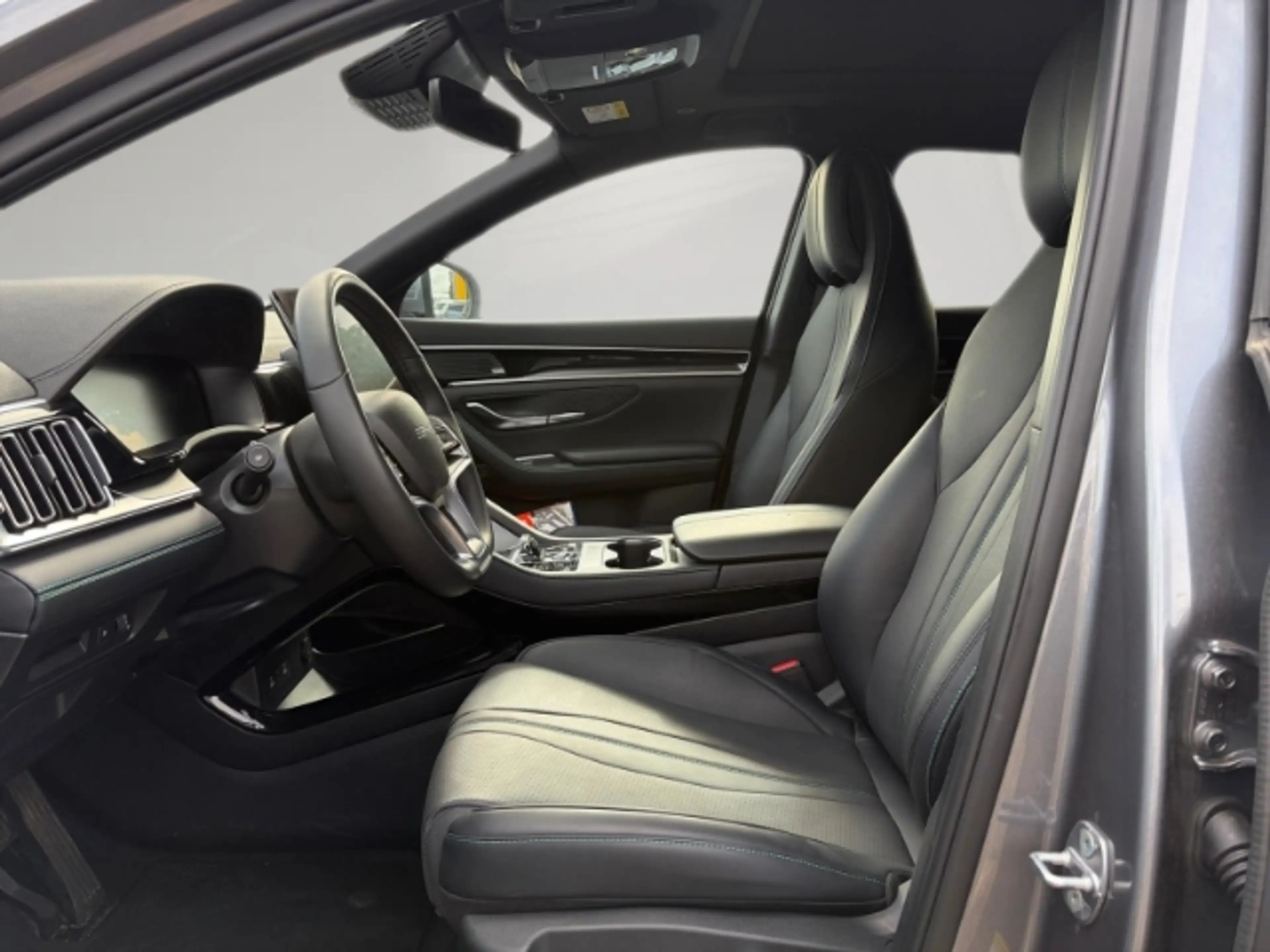 BYD Seal U Boost 1.5 elektr. Heckklappe/Sitzheizung/Klimaauto — photo 8